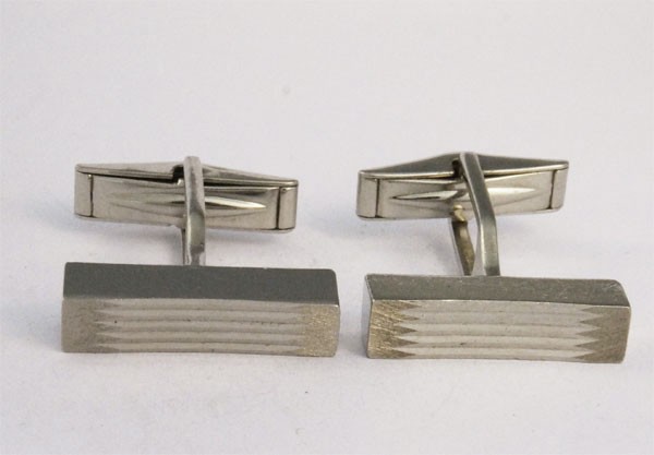 Boutons De Manchette Vintage SWANK - Ton Or Et Blanc, Réf. 52016, Occasion En Bon État