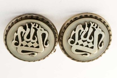 Gros boutons en argent calligraphie arabe